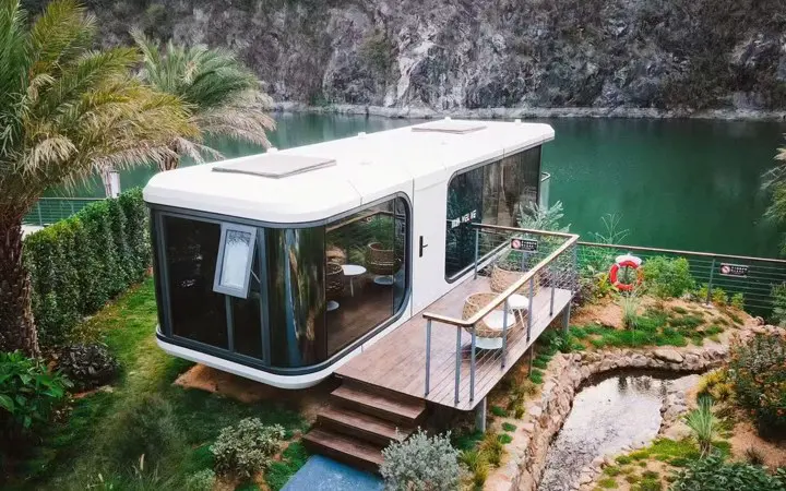 現代高科技太空艙生活艙