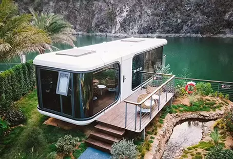 太空艙：終極離網數位遊民艙